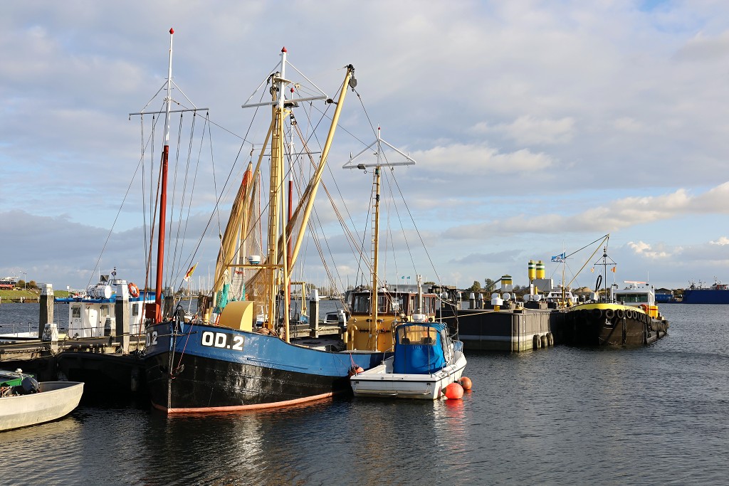 visserij industrie hdr stellendam yerseke kotter viskotter trawler visnet visnetten vloot vis vissen zierikzee